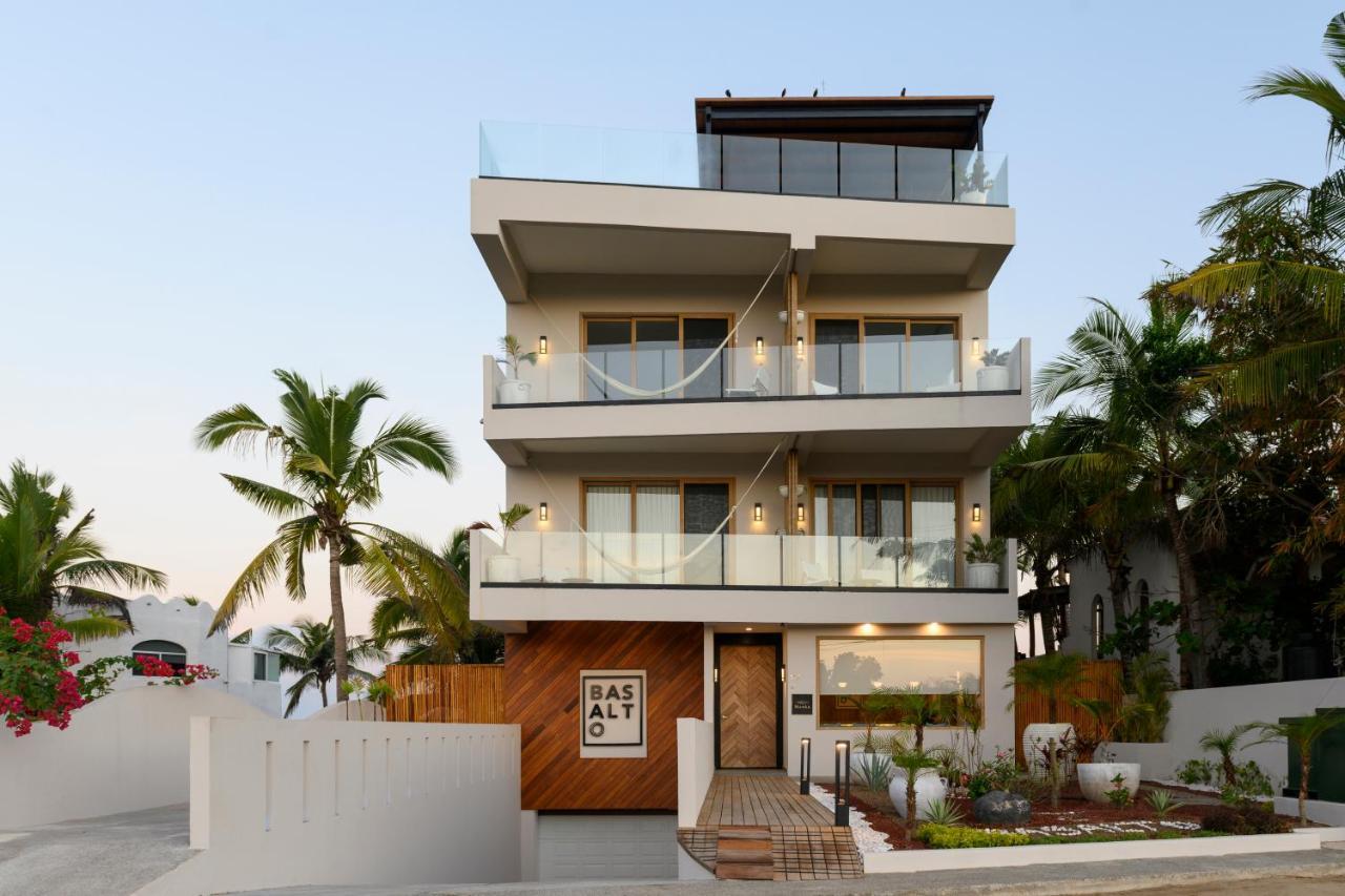 Hotel Basalto Пунта Мита Екстериор снимка